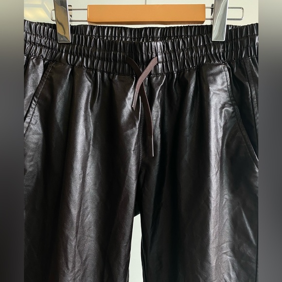 Zara NWT women’s joggers Size L shiny black polyurethane - Picture 4 of 12